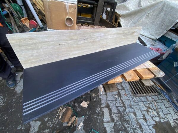 1016d79f6301525cbaefe480b1c1d69f-3.jpg 1016d79f6301525cbaefe480b1c1d69f-3.jpg