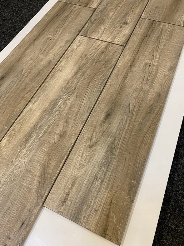 b3900556f9e729b441add09a15c71c2a-2.jpg b3900556f9e729b441add09a15c71c2a-2.jpg