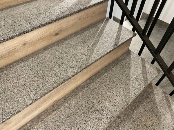 c502179fa820115459ee44c37dd1af5f-4.jpg c502179fa820115459ee44c37dd1af5f-4.jpg