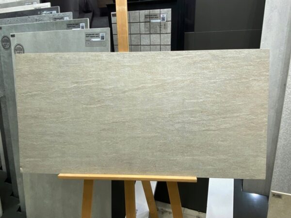 e0e8acba5601e973f07367a5615d7c7e-4.jpg e0e8acba5601e973f07367a5615d7c7e-4.jpg