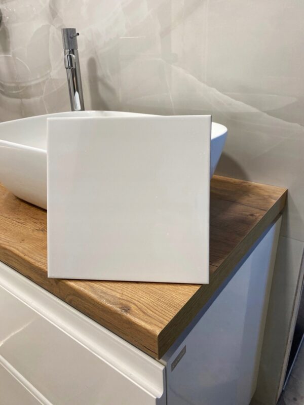 f35e7d664d8a26e41f945f127969ca84.jpg f35e7d664d8a26e41f945f127969ca84.jpg